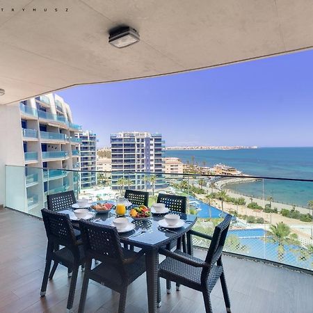 Apartamento Sea Senses Victoria Frente Al Mar Torrevieja Luaran gambar