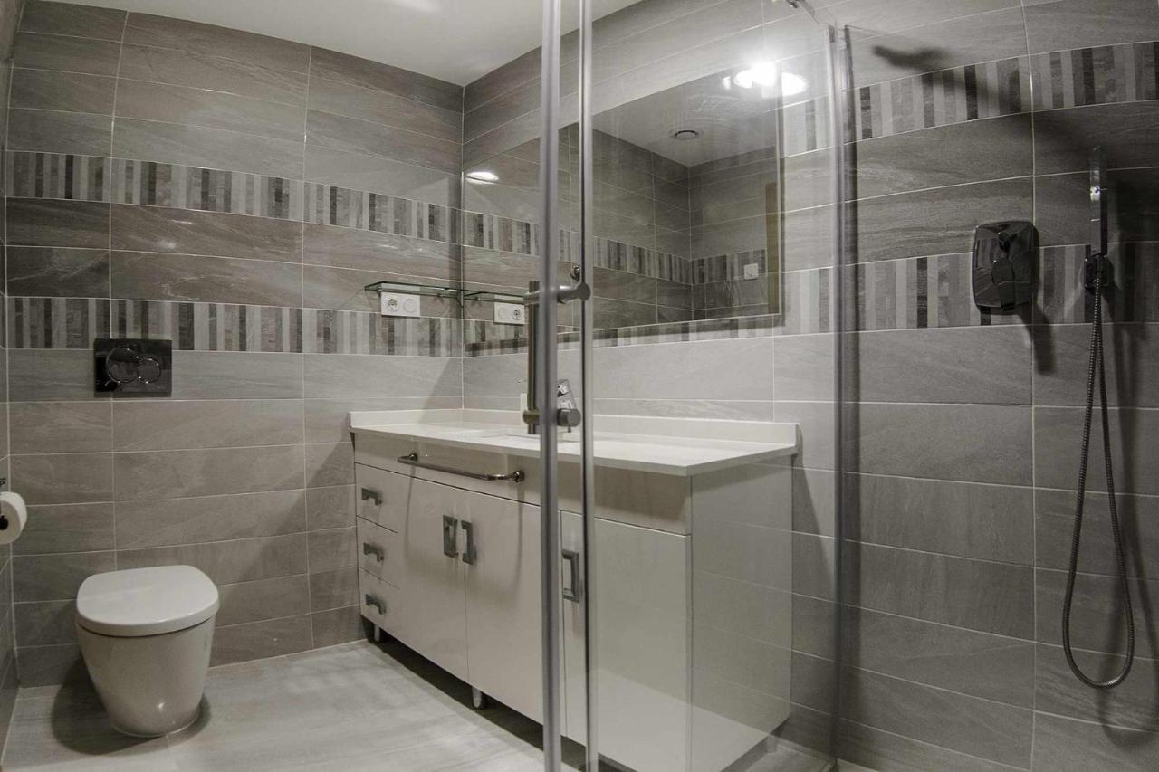 Apartamento Sea Senses Victoria Frente Al Mar Torrevieja Luaran gambar